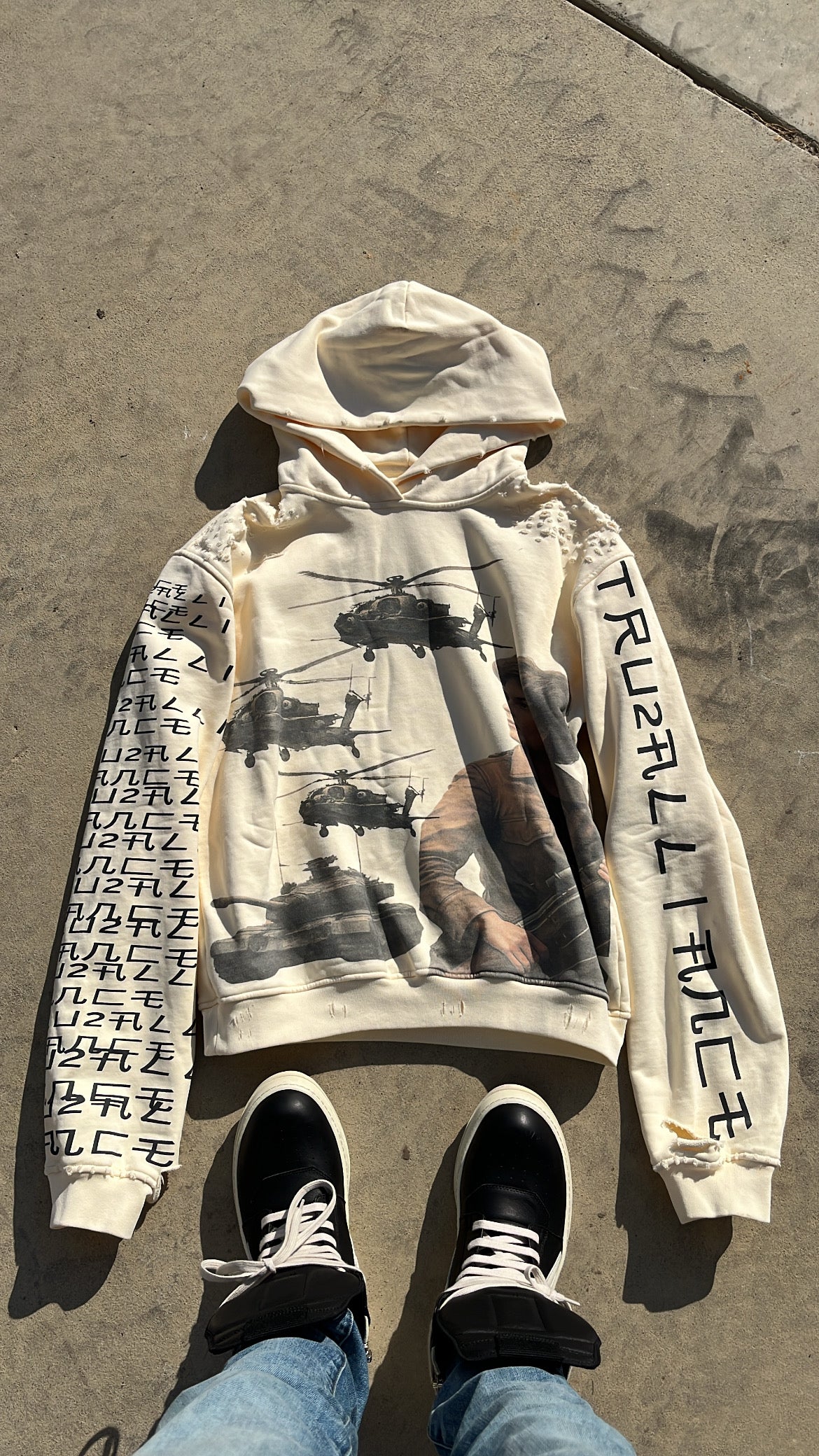 "VNTG-7" HOODIE